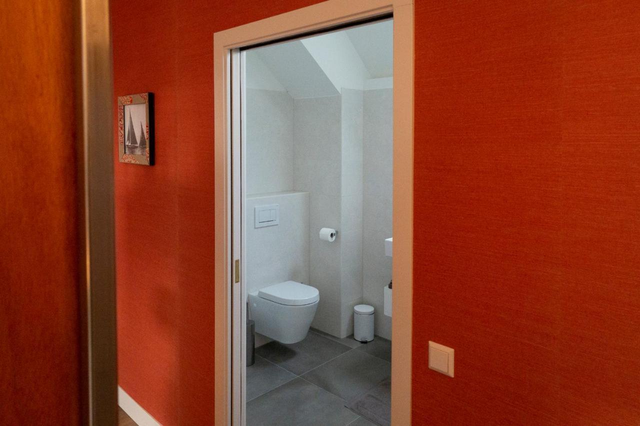 Maison De Sas Bed & Breakfast Ларен Екстериор снимка